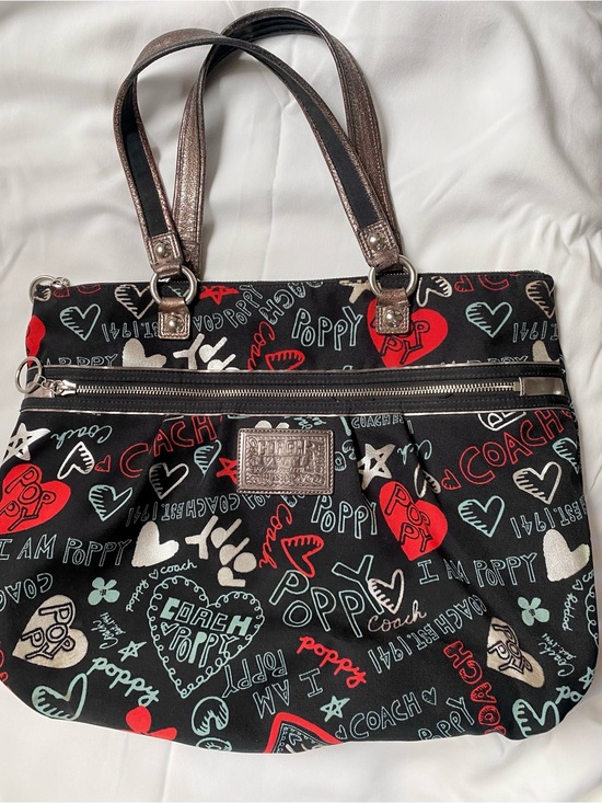 Coach | Bags | Coach Poppy Graffiti Hearts Glam Large Tote Bag
